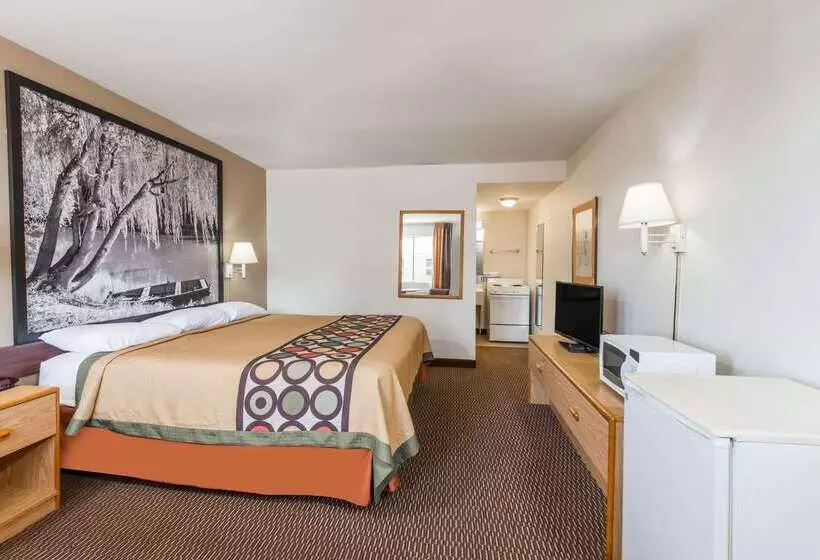 호텔 Super 8 By Wyndham Junction City