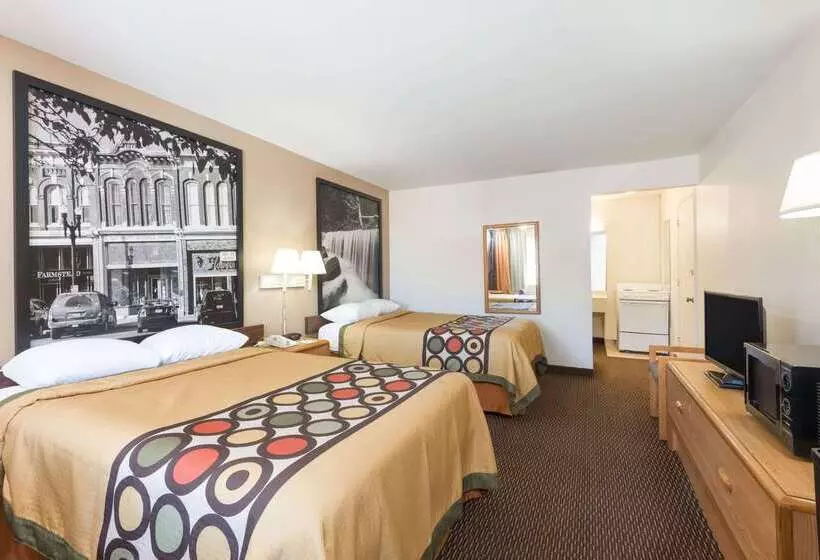 호텔 Super 8 By Wyndham Junction City