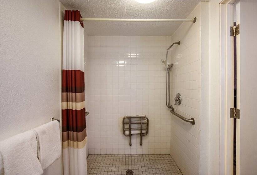 مُتل Red Roof Inn Saginaw – Frankenmuth