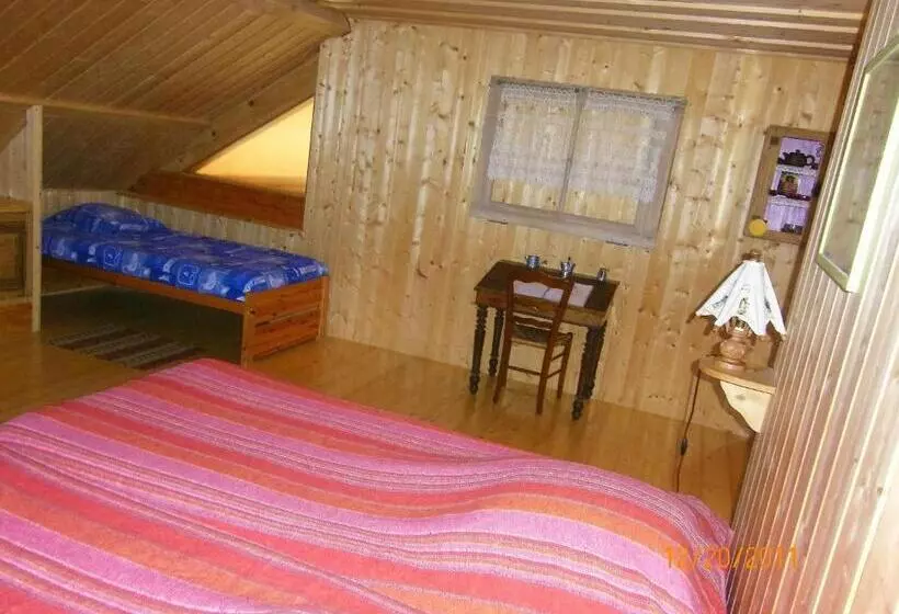 Aamiaismajoitus (B&B) Che Val D Amour