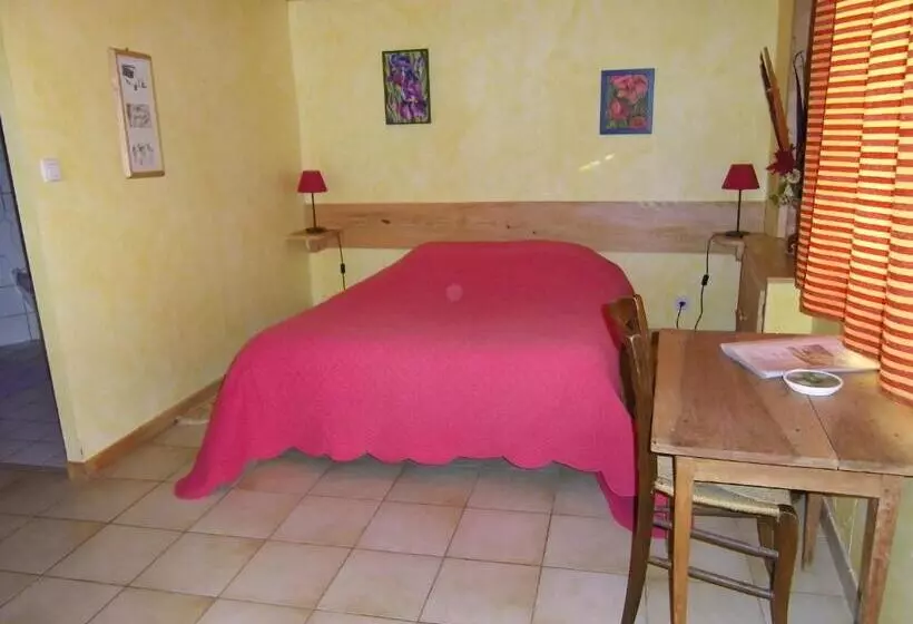 Aamiaismajoitus (B&B) Che Val D Amour