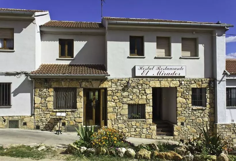 Hostal El Mirador De Atienza