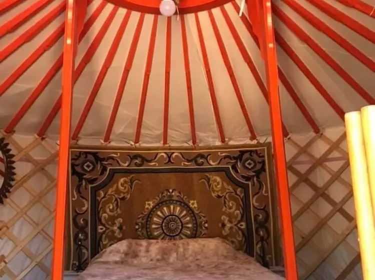 Hotelli Camping Fontsdelalgar