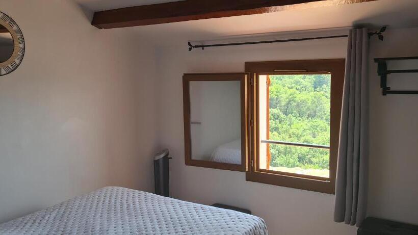 ホテル Auberge De Baudinard Sur Verdon