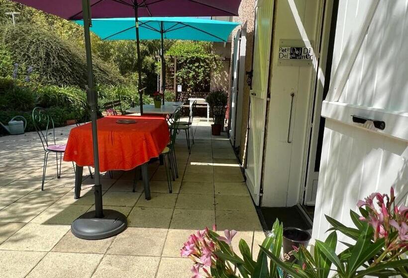 Maison D Hôtes L Escale Du Loup Blanc