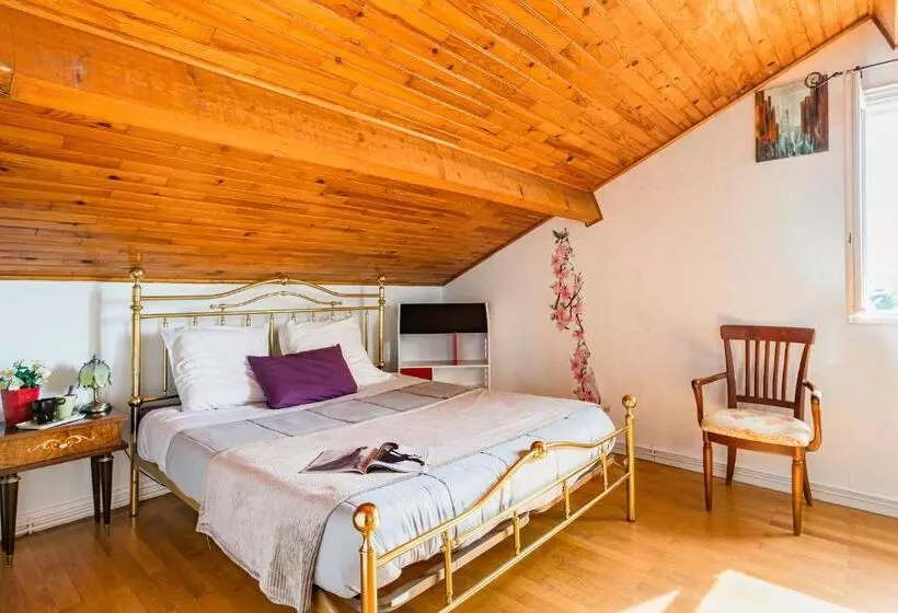 Maison D Hôtes L Escale Du Loup Blanc