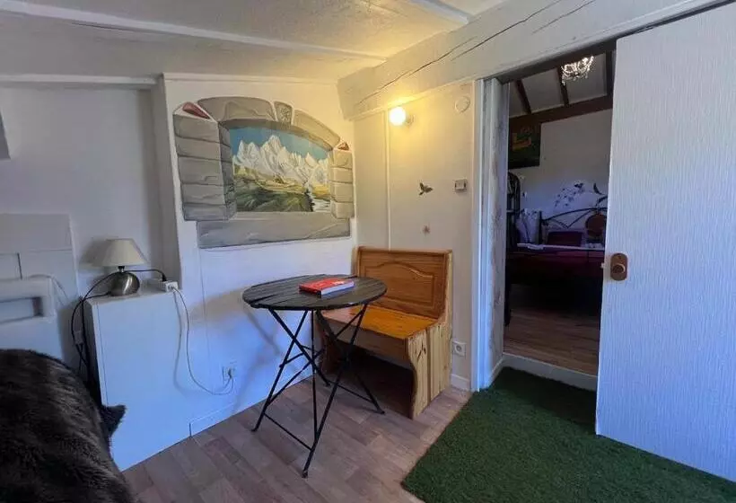 Maison D Hôtes L Escale Du Loup Blanc