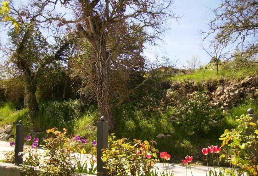 بنسيون Casa Rural Fuentetrigo