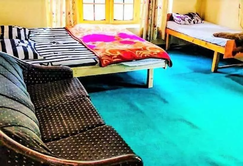 Majatalo Ibex Guest House