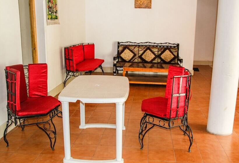 پانسیون Ibex Guest House