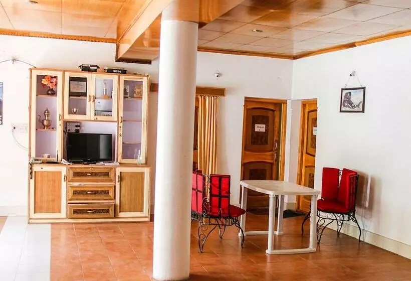Majatalo Ibex Guest House