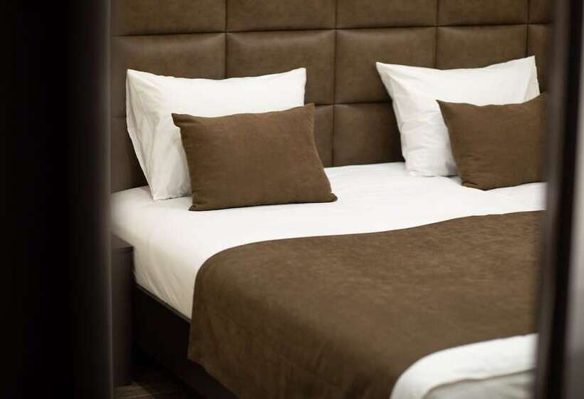 هتل Boutique Living