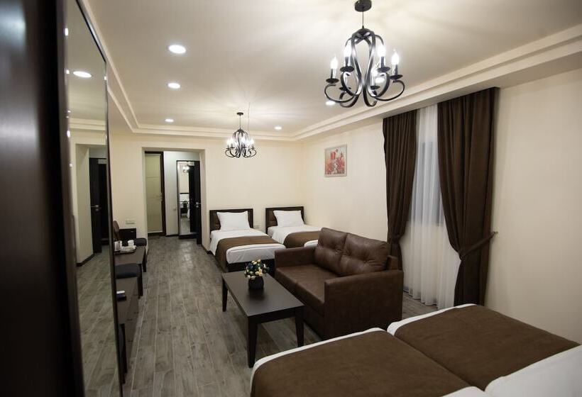 هتل Boutique Living