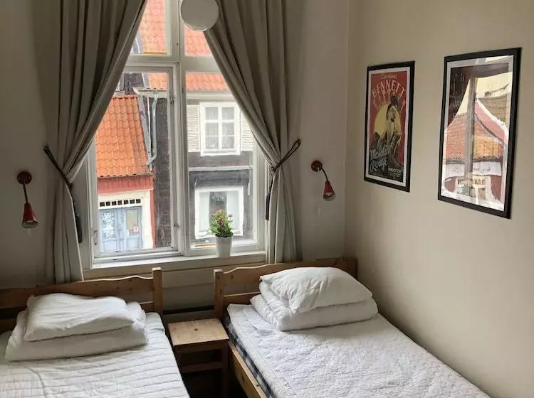 Ebbas I Borgholm Stf Vandrarhem