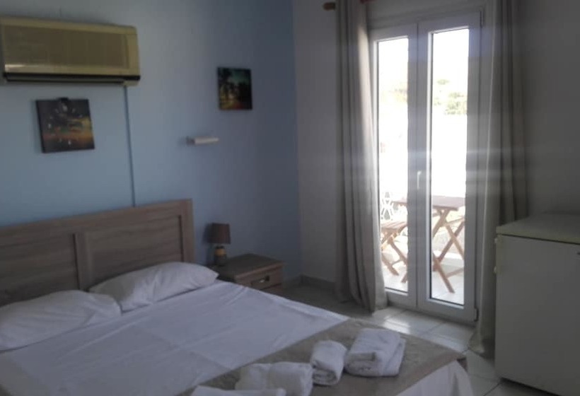 بنسيون Blu Rooms