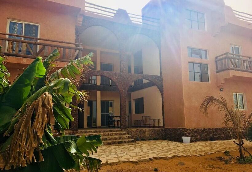 پانسیون Ker Lep Jamm   Chez Moussa Et Cinzia