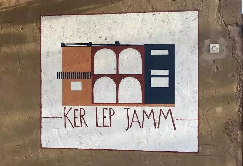 پانسیون Ker Lep Jamm   Chez Moussa Et Cinzia