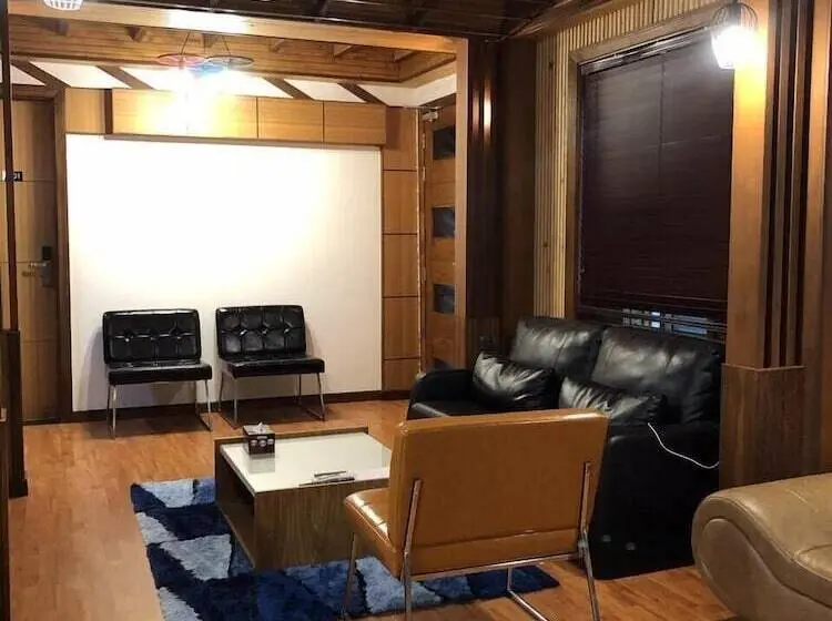 پانسیون Millennium Island Residence