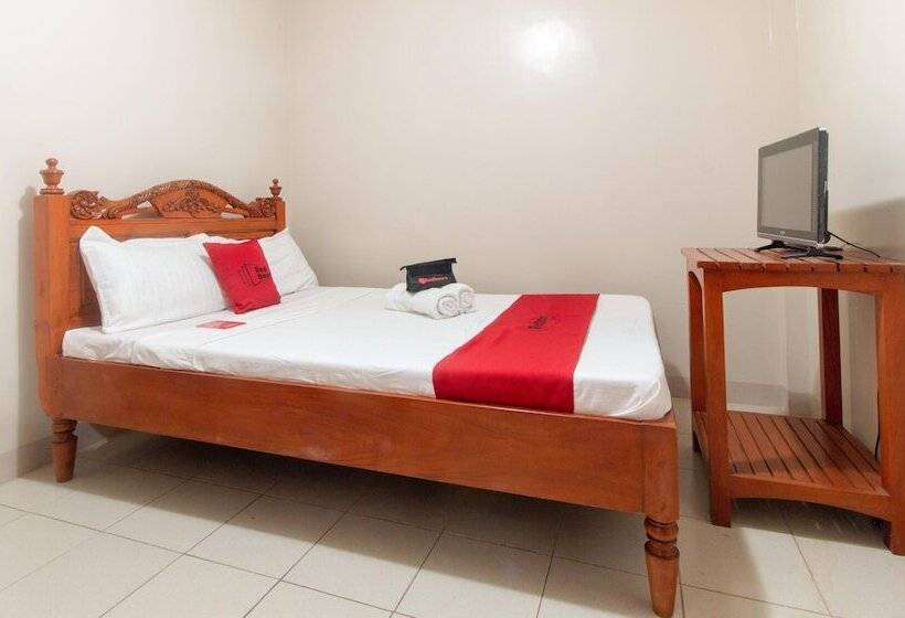 ペンション Reddoorz Near Laoag Capitol