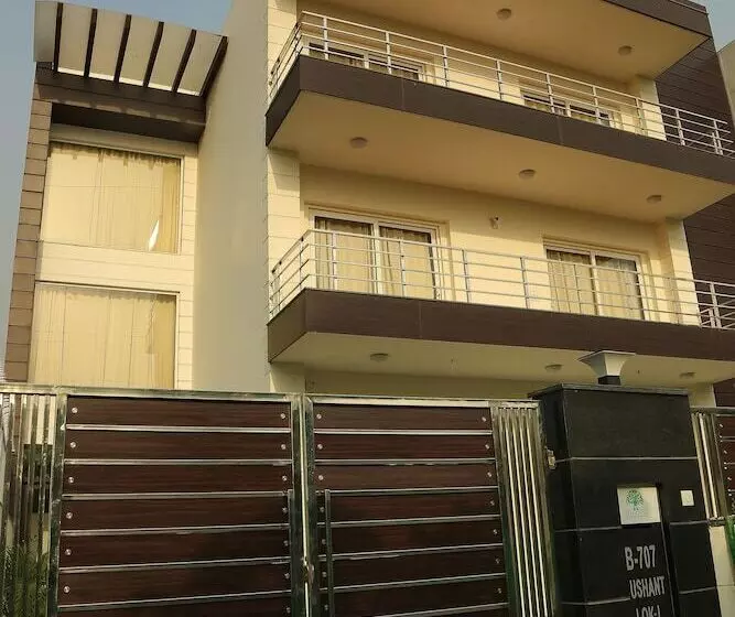 ペンション Treehouse Neo Casaunit Of Neo Residency