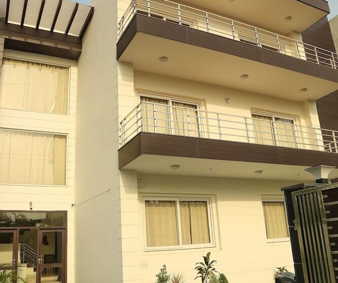 Pansiyon Treehouse Neo Casaunit Of Neo Residency