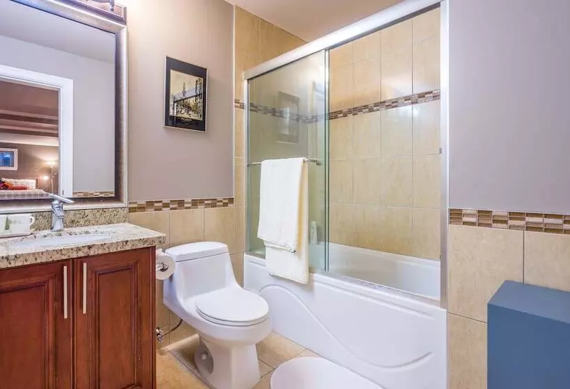 پانسیون Vancouver Yuelai Guesthouse