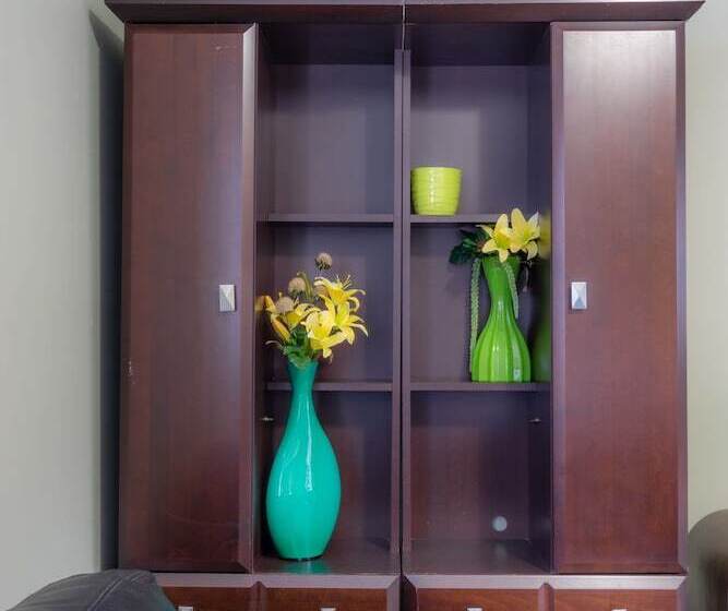 بنسيون Vancouver Yuelai Guesthouse