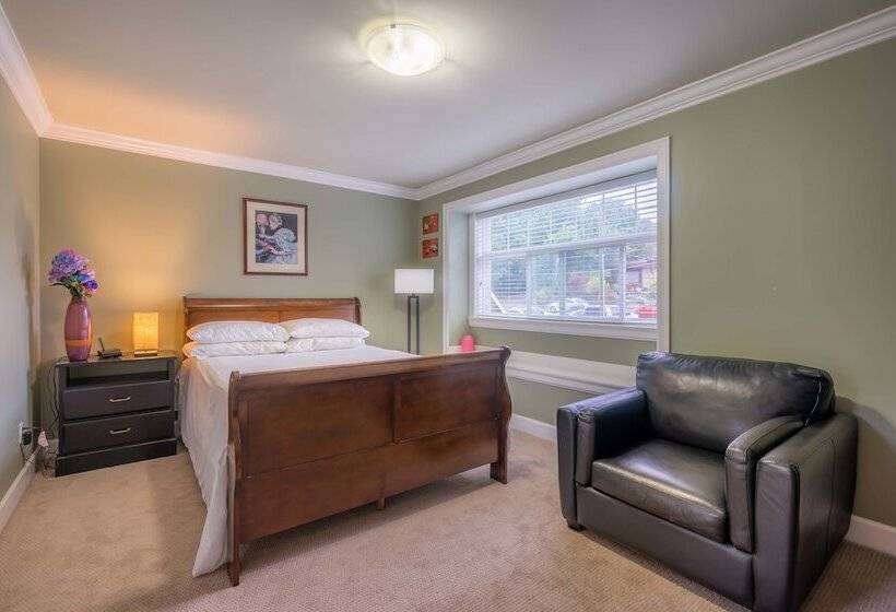 بنسيون Vancouver Yuelai Guesthouse