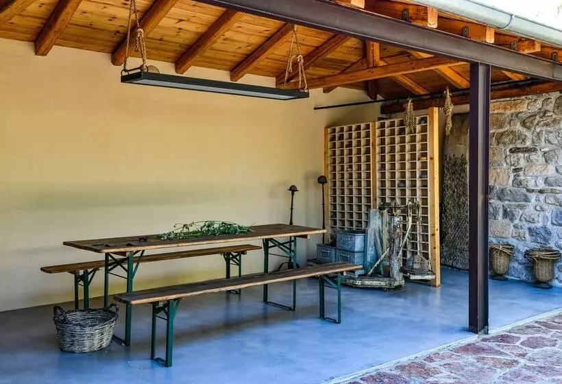 Boutique Stone Cottage With Large Terraces