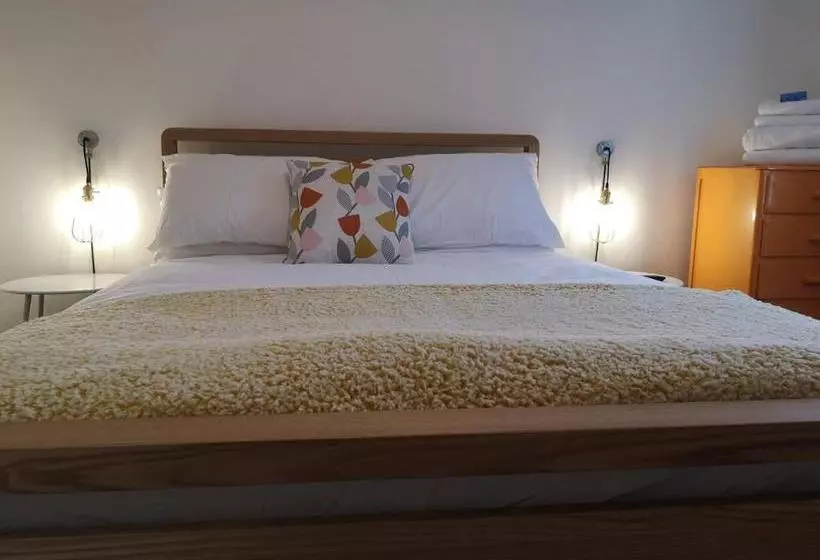 Coastal Escape Sandgate