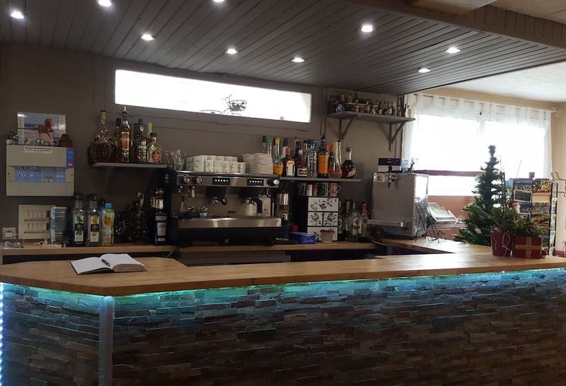 Hotell Hôtel Des Deux Cols