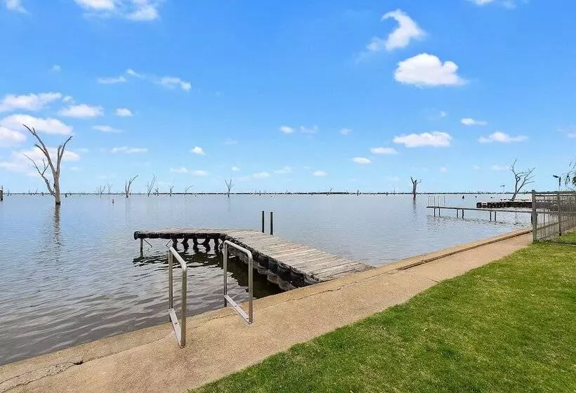 Mulwala Lakeside Waterfront