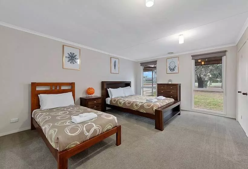 Mulwala Lakeside Waterfront