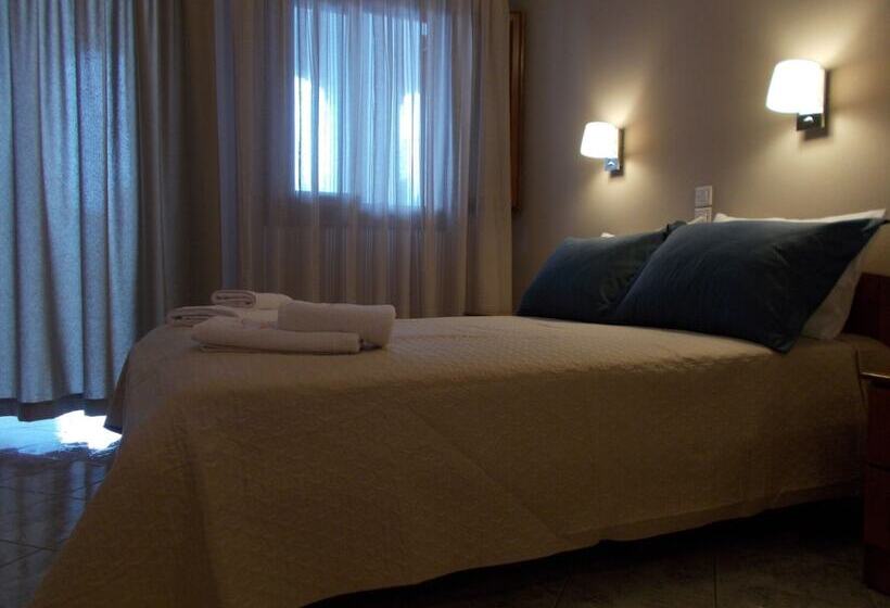 پانسیون Maria Studios