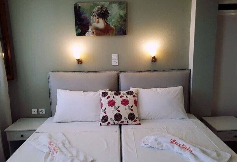 پانسیون Maria Studios