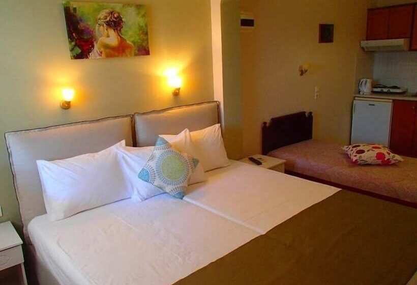 پانسیون Maria Studios