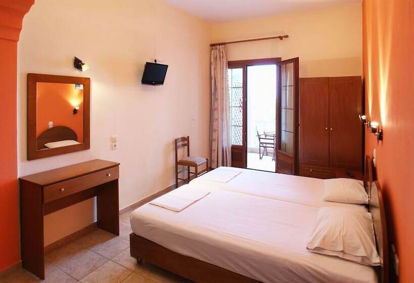 پانسیون Maria Studios