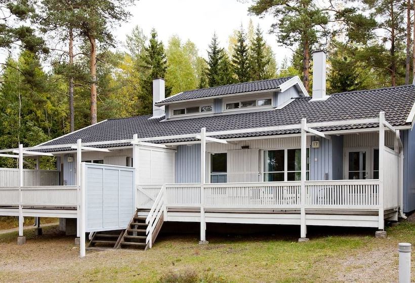 리조트 Holiday Club Airisto Apartments