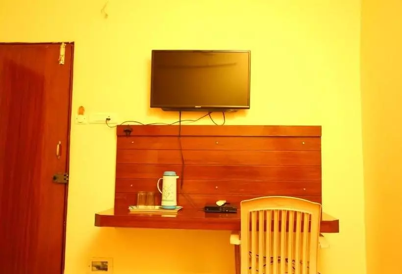هتل Akanksha Inn