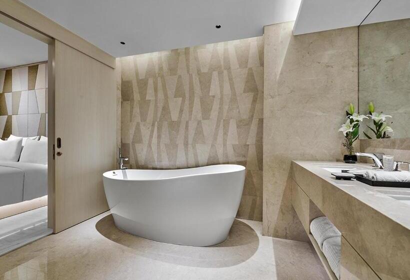 Nuanza Hotel & Convention Cikarang