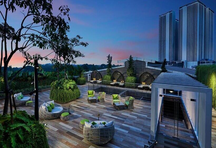 Nuanza Hotel & Convention Cikarang