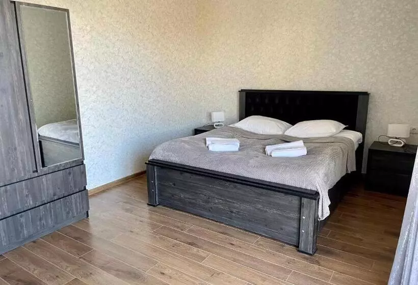 Majatalo Gudauri Hillsite