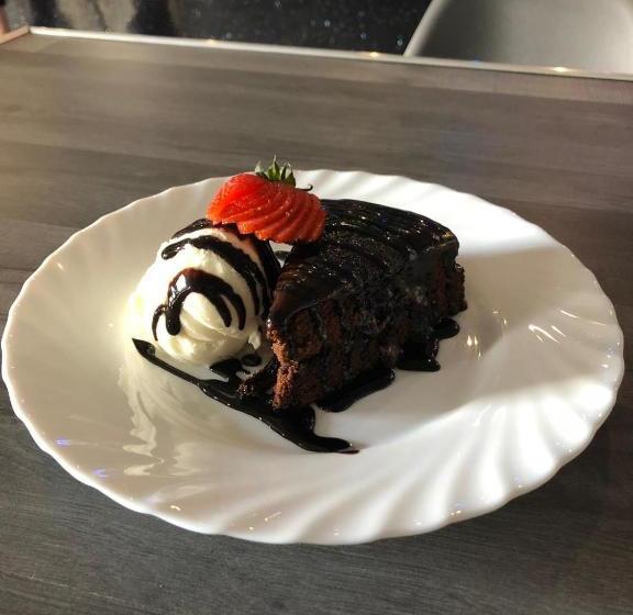 Общежитие The Ferry Inn