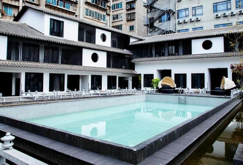 Xijian Hotel   Kunming Dongfeng East Road Dashuying Metro Station