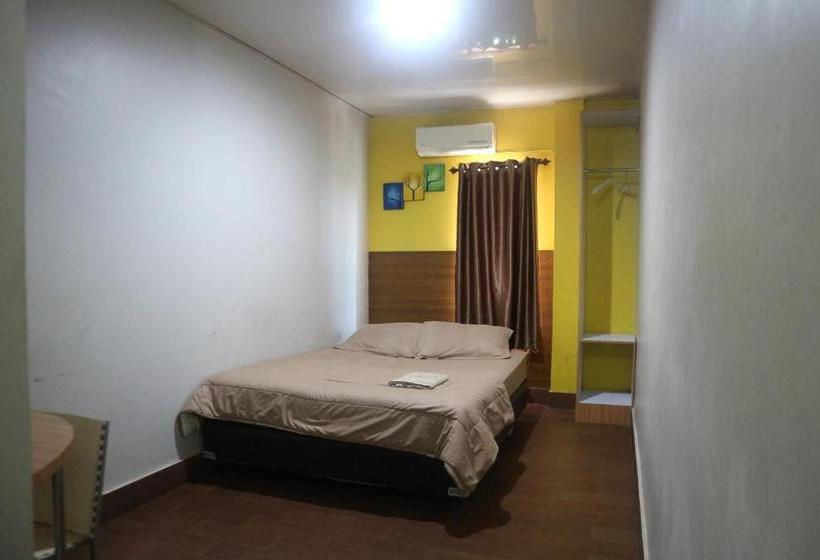 בית מלון כפרי Almira Homestay