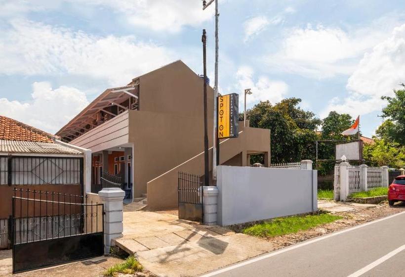 Hotell Spot On 2705 Rosemary Place