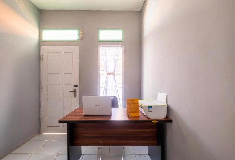 Hotell Spot On 2705 Rosemary Place