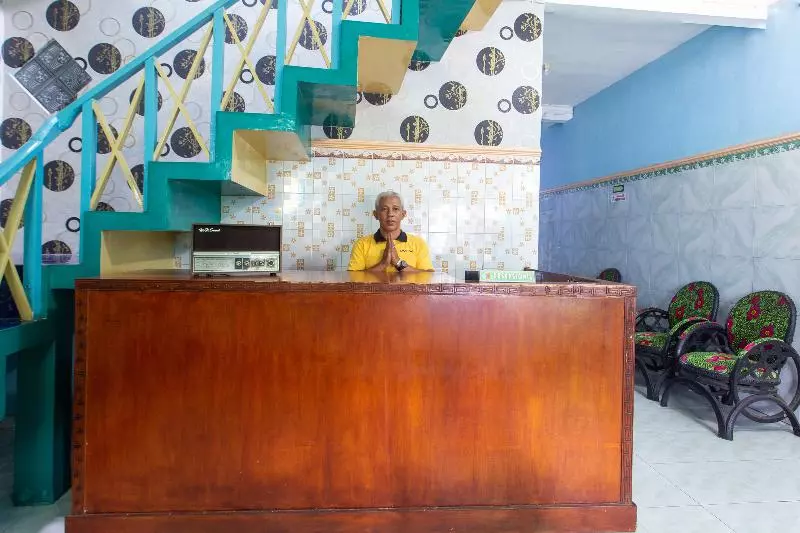 Spot On 2871 Hotel Budi