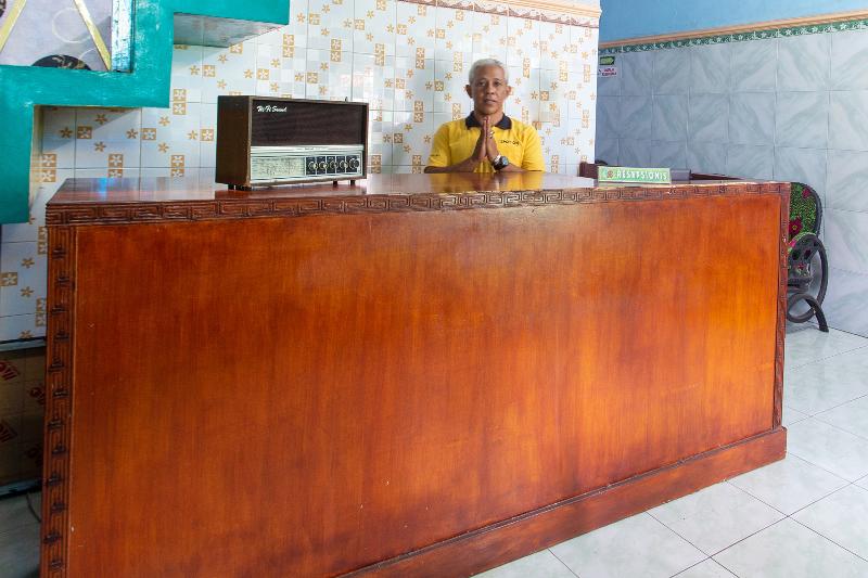 Spot On 2871 Hotel Budi