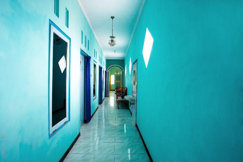 Spot On 2871 Hotel Budi